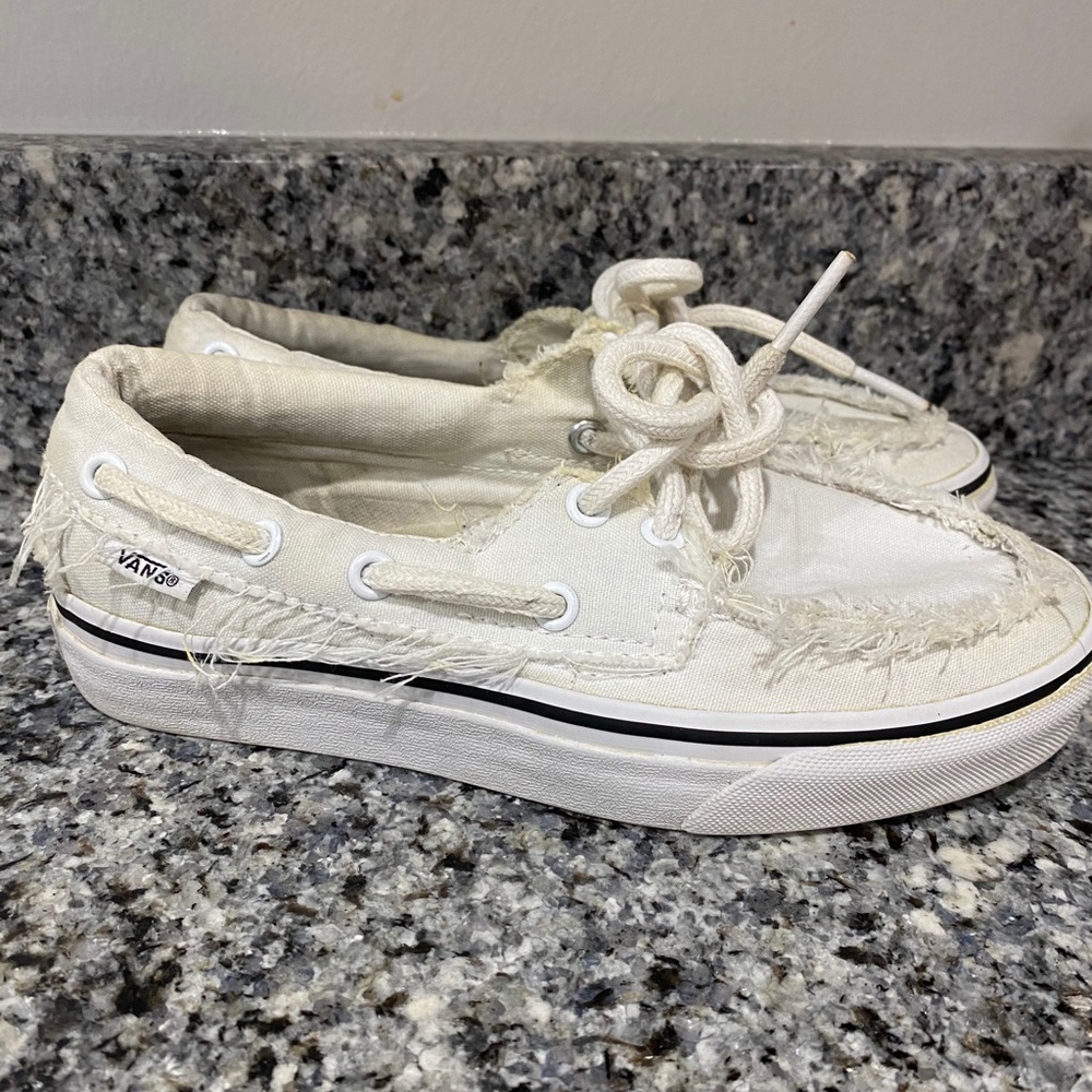 White vans - Picture 4 of 8